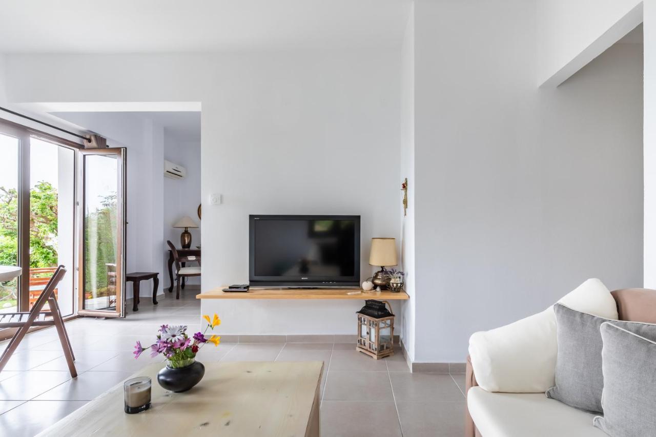 Oikia Guesthouse Stafylos Zewnętrze zdjęcie