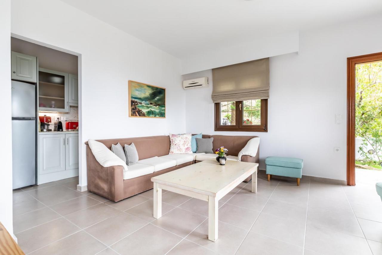 Oikia Guesthouse Stafylos Zewnętrze zdjęcie